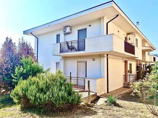 Appartamento in vendita a Pineto TE