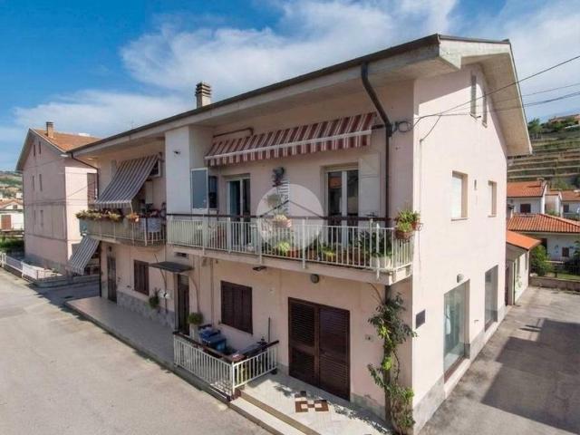 Appartamento in vendita a Pineto TE