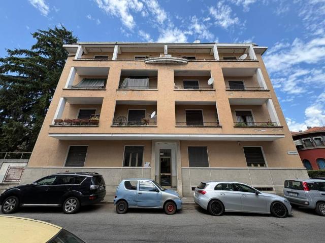 Appartamento in vendita a Pinerolo TO