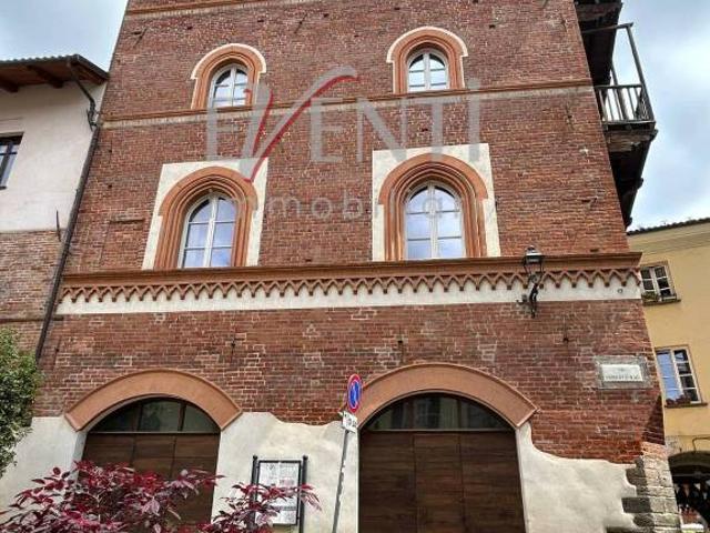 Appartamento in vendita a Pinerolo via principi d'acaja, 2