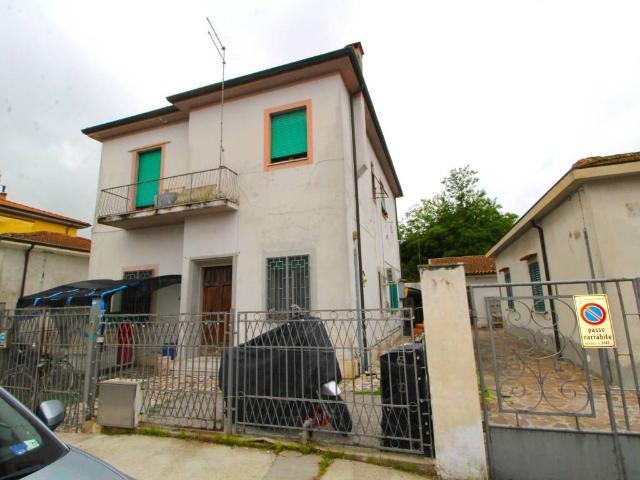 Appartamento in vendita a Pisa PI