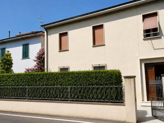 Appartamento in vendita a Pisa via Giuseppe Montanelli, San Giusto