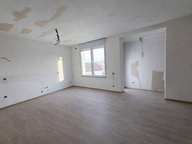 Appartamento in affitto a Pistoia