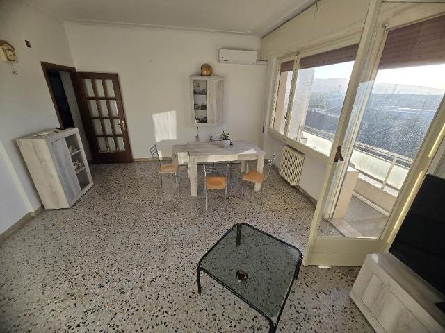 Appartamento in vendita a Pistoia, Centro città