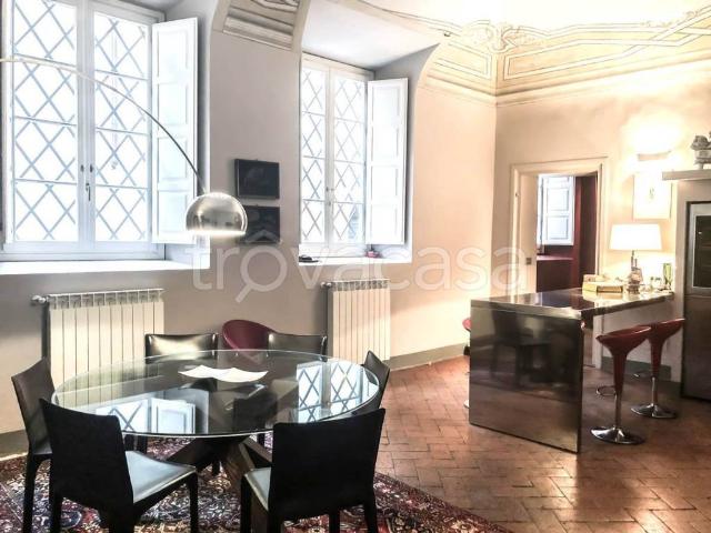 Appartamento in vendita a Pistoia, Piazza della Sala