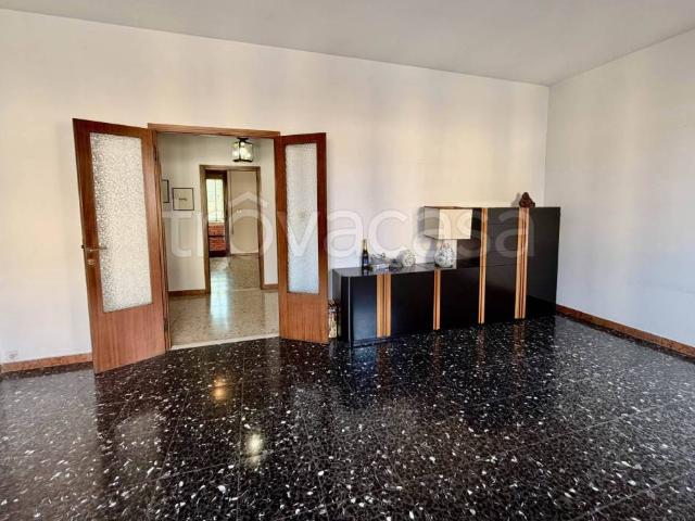 Appartamento in vendita a Pistoia, Pistoia Ovest