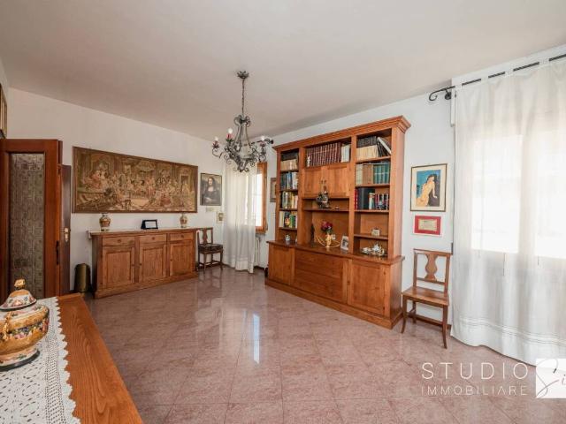 Appartamento in vendita a Pistoia PT