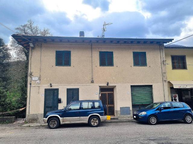 Appartamento in vendita a Pistoia PT