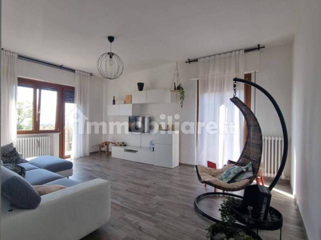 Appartamento in vendita a Pistoia via Goffredo Mameli, 20, Pistoia Ovest