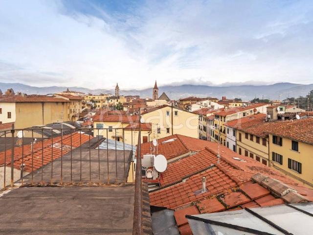 Appartamento in vendita a Pistoia via Porta Carratica, 88, Centro città