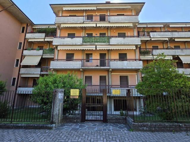 Appartamento in vendita a Pizzighettone CR