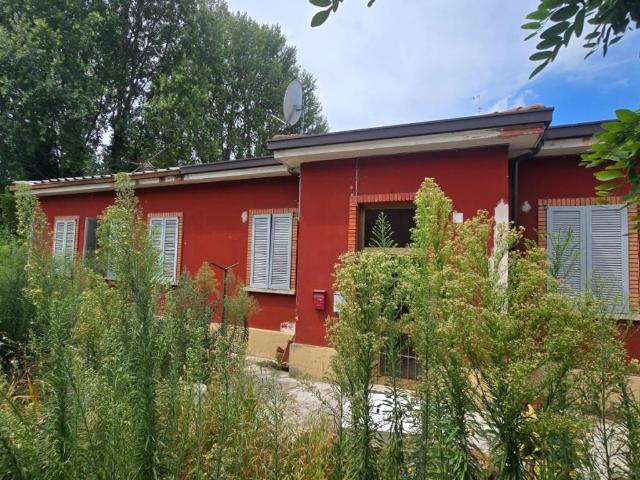 Appartamento in vendita a Pizzighettone CR