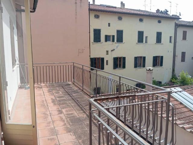 Appartamento in vendita a Poggibonsi SI