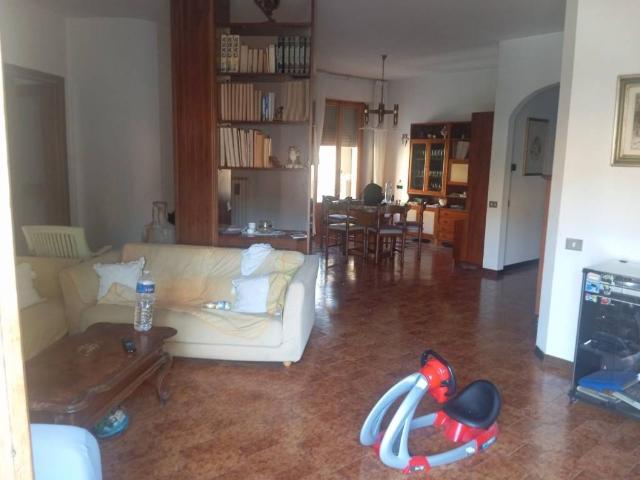 Appartamento in vendita a Poggibonsi SI