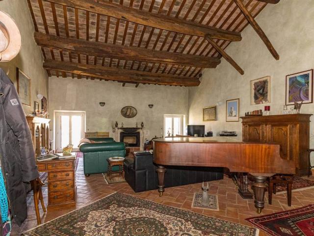 Appartamento in vendita a Poggio Mirteto RI