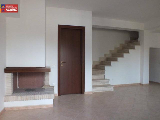 Appartamento in vendita a Poggio Mirteto RI