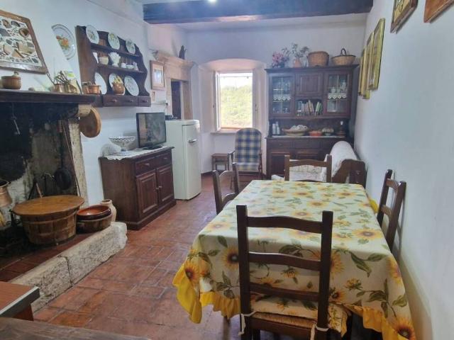Appartamento in vendita a Poggio Moiano RI