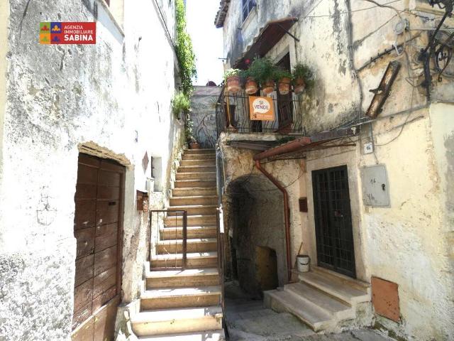 Appartamento in vendita a Poggio Nativo RI