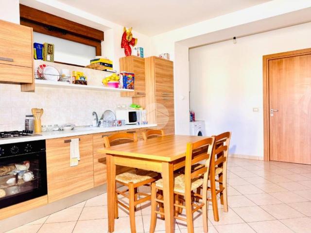 Appartamento in vendita a Poggio Picenze AQ