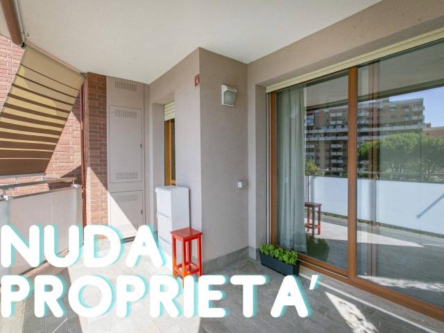 Appartamento in vendita a Pomezia, Centro