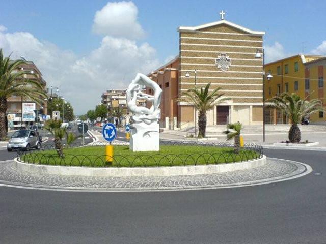 Appartamento in vendita a Pomezia RM