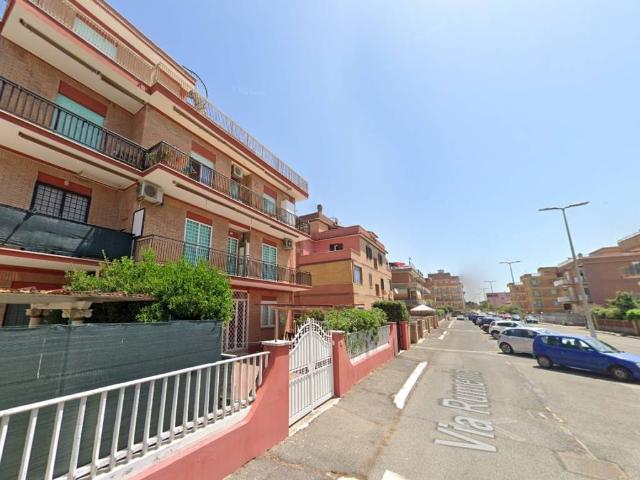 Appartamento in vendita a Pomezia RM