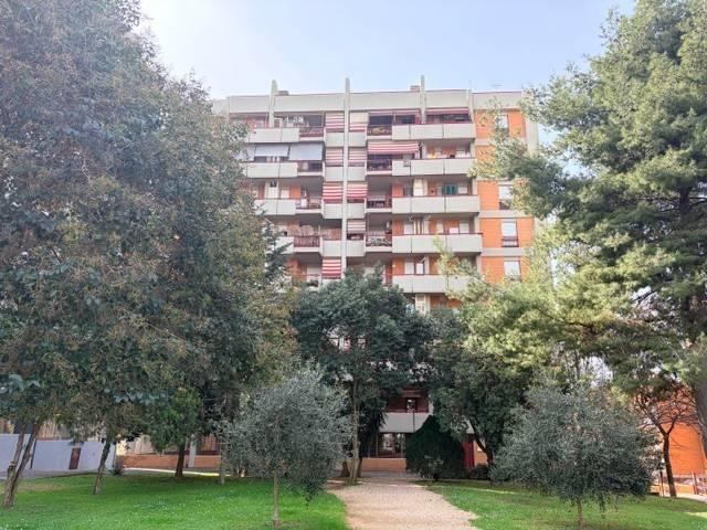 Appartamento in vendita a Pomezia RM