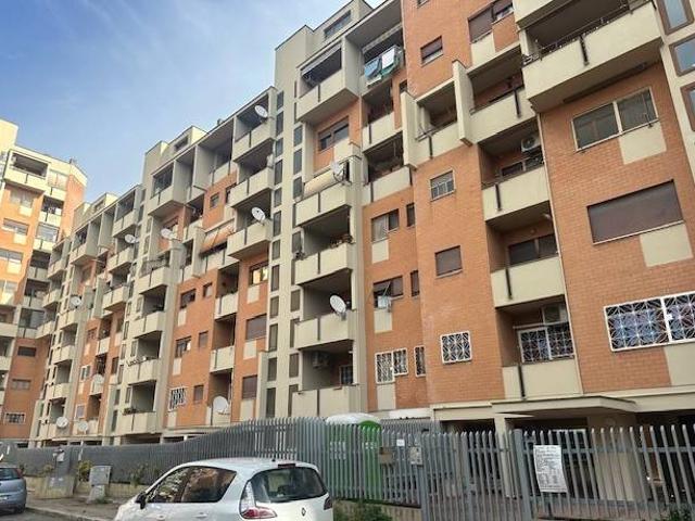 Appartamento in vendita a Pomezia RM