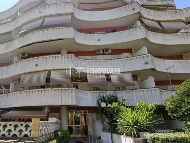 Appartamento in vendita a Pomezia RM