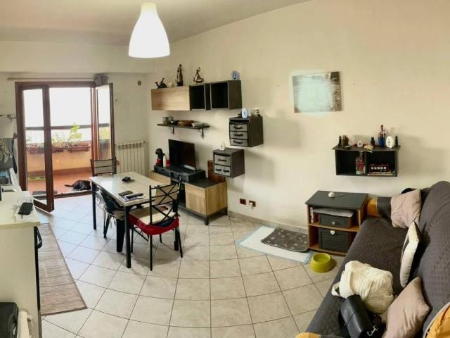 Appartamento in vendita a Pomezia RM