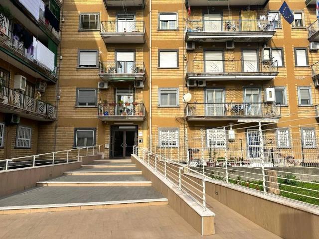 Appartamento in vendita a Pomigliano d'Arco NA