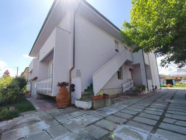 Appartamento in vendita a Ponsacco 173 mq Rif: 1408056