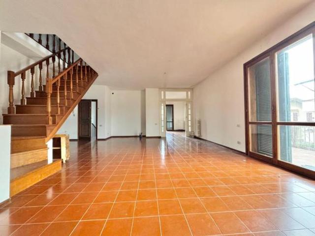 Appartamento in vendita a Ponsacco 250 mq Rif: 1394145