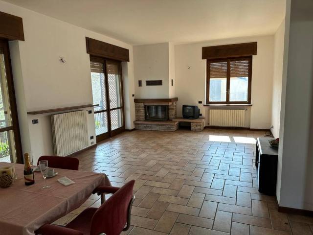Appartamento in vendita a Ponte San Pietro BG