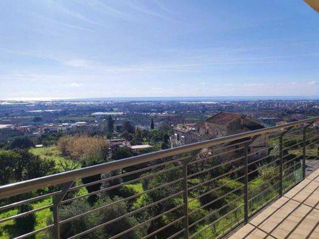 Appartamento in vendita a Pontecagnano Faiano SA