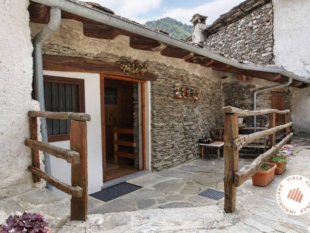 Appartamento in vendita a Pontechianale CN