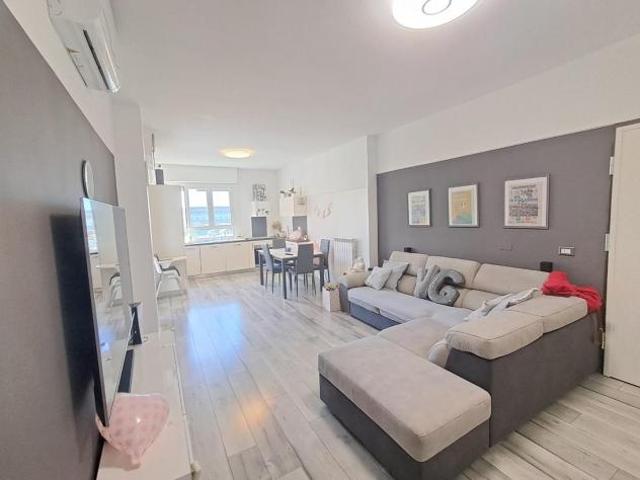 Appartamento in vendita a Pontedera 120 mq Rif: 1412904