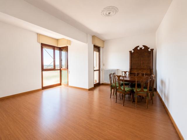 Appartamento in vendita a Pontedera 140 mq Rif: 1421103