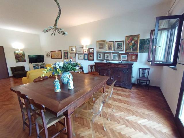 Appartamento in vendita a Pontedera PI