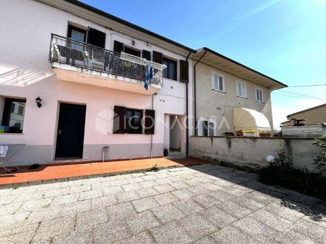 Appartamento in vendita a Pontedera PI