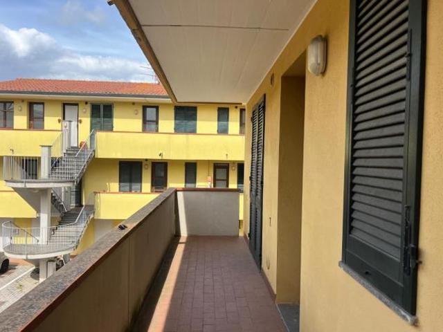 Appartamento in vendita a Ponticelli Santa Maria a Monte 60 mq Rif: 1414630