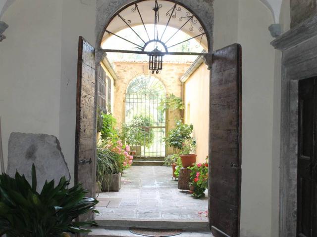 Appartamento in vendita a Pontremoli MS