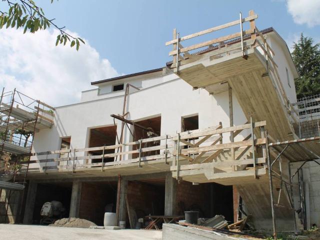 Appartamento in vendita a Pontremoli MS