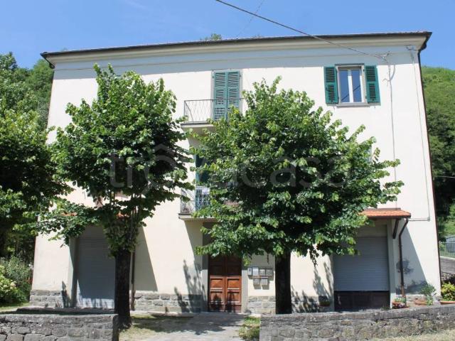 Appartamento in vendita a Pontremoli via di Porta Parma