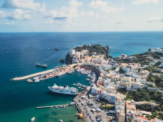 Appartamento in vendita a Ponza LT