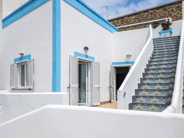 Appartamento in vendita a Ponza LT