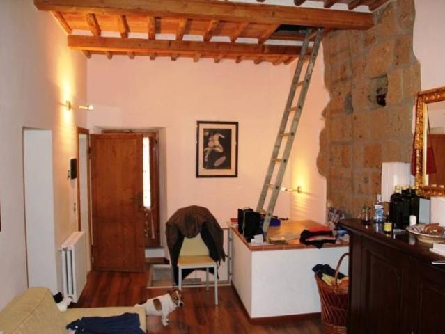 Appartamento in vendita a Porano TR