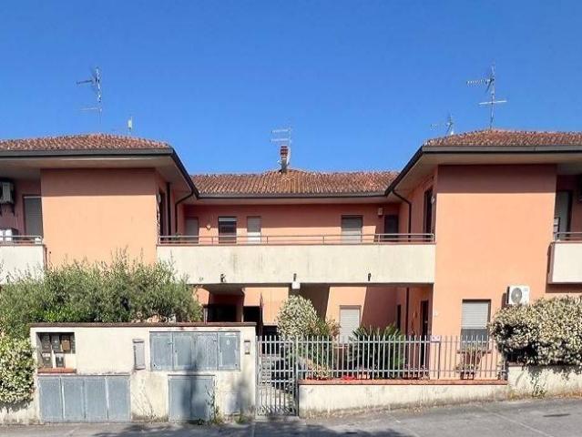 Appartamento in vendita a Porcari LU