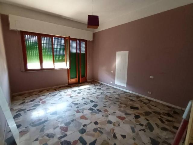 Appartamento in vendita a Porcari LU