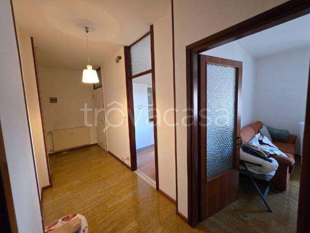 Appartamento in vendita a Pordenone via Vallona, 55
